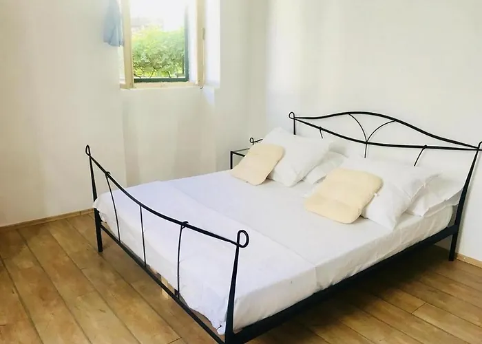 Апартаменты By The Sea Preko, Ugljan - 20402